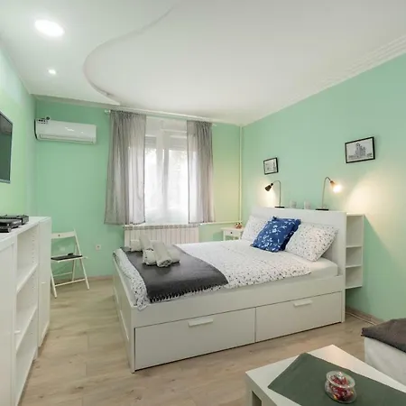 Apartment Gloria 2 Belgrade